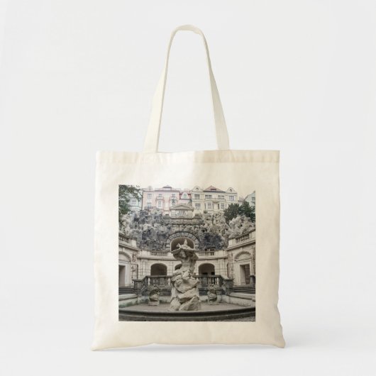 fontein met Neptunstandbeeld in Praag Tote Bag (Voorkant)