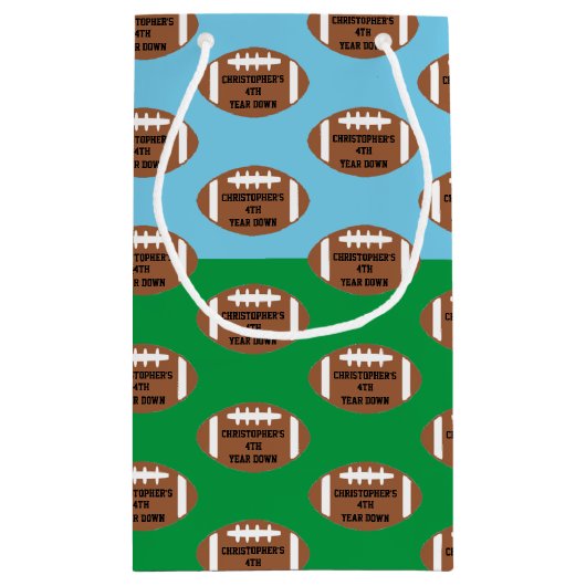 Football 4e jaar na geboorte klein cadeauzakje (Achterkant)