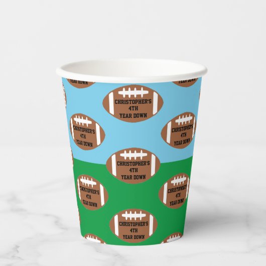 Football 4e jaar na geboorte papieren bekers (Voorkant)