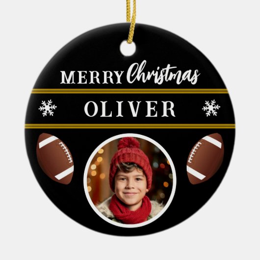 Football Ball Custom Name Vrolijke Kerstfoto Keramisch Ornament (Voorkant)