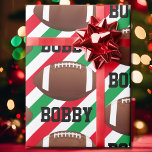 Football Christmas Naam toevoegen Streep Rood & Gr Cadeaupapier<br><div class="desc">Kerst met honkbal Voeg de naam Stripe Red toe aan groenboek over het ompakken</div>