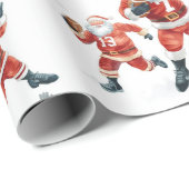 Football Christmas with Santa Claus Cadeaupapier (Rol Hoek)