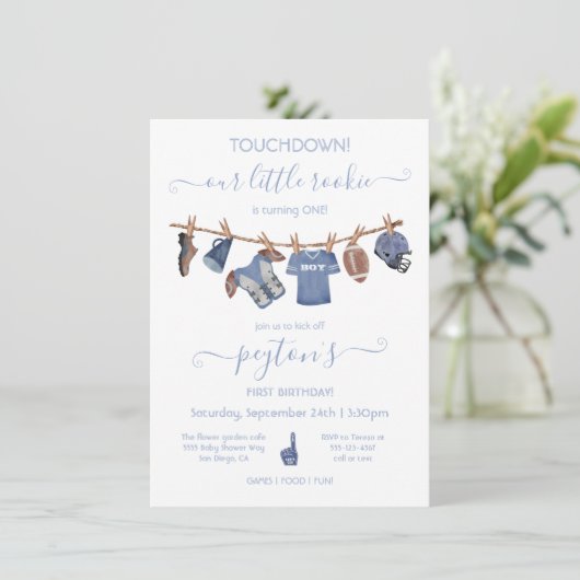 Football Clothesline Birthday Party Kaart (Staand voorkant)