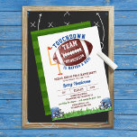 Football Diaper-partij Kaart<br><div class="desc">Deze football-themed diaper party uitnodiging is de perfecte manier om de komst van een baby te vieren! De uitnodiging is voorzien van een afspeelbaar ontwerp met football graphics en het bericht "Touchdown! Je team heeft een jongen!" Deze uitnodiging is zeker een leuke en unieke manier om gasten uit te nodigen...</div>