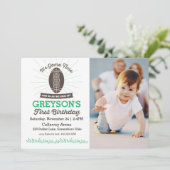 Football eerste verjaardagsfoto-uitnodiging kaart (Staand voorkant)