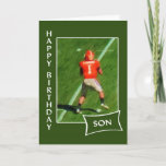 Football - Happy Birthday Son Kaart<br><div class="desc">Laat je zoon weten dat je zijn #1 fan bent met deze verjaardagskaart met een schilderij van een football quarterback,  gekleed in rood.</div>