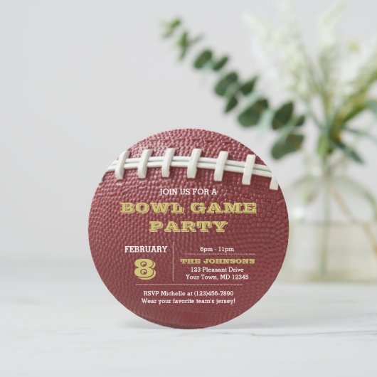 Football kom spel goud ronde uitnodiging (Staand voorkant)