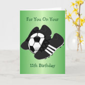 Football laarzen gepersonaliseerd 11e verjaardag kaart (Gele Bloem)