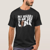 Football mijn hart ligt op de lijn aanvallend Line T-shirt (Voorkant)