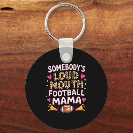 Football Mom Essentials Somebody’s Loud Mouth Foot Sleutelhanger (Voorkant)