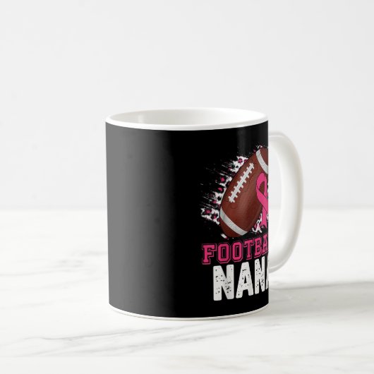 Football Nana Pink Ribbon Breast Cancer Bewustheid Koffiemok (Voorkant rechts)