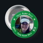 Football of Athletic Sport Spirit Foto groen Ronde Button 7,6 Cm<br><div class="desc">Alle tekst kan worden aangepast. Zoek je favoriete sportfoto om dit zelf te maken! Geweldig voor toernooi en game dagen. Draag je sporttenknop met trots. Andere beschikbare kleuren. Ook vind ik auto vlaggen,  koelboxxen,  automagneten,  en andere producten van de teamsteun in mijn winkel.</div>