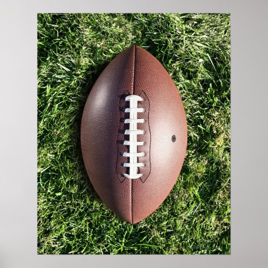 Football on Grass Poster (Voorkant)