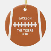 Football Player Ball Cool Custom Team en Number Keramisch Ornament (Voorkant)