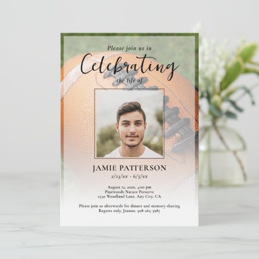 Football Player Celebration of Life Photo Funeral Kaart (Staand voorkant)