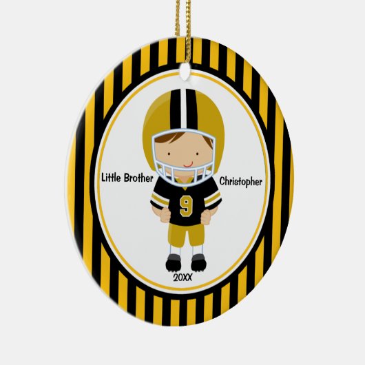 Football Player Little Brother-kerstversiering Keramisch Ornament (Rechts)