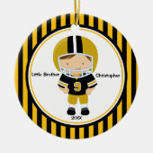 Football Player Little Brother-kerstversiering Keramisch Ornament (Voorkant)