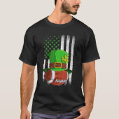 Football Retro USA Flag Shamrock Leprechaun St Pat T-shirt (Voorkant)