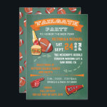 Football Tailgate Party green chalkboard Invite Kaart<br><div class="desc">Fun Football kledingdouche voor een stelletje,  een baby shower of een vrijgezellenfeest. Biedt een football,  een burger,  een bier,  een schuimvinger en een hoorn met gerichte alkbordsignalen op een groene achtergrond. Door McBooboboe getekende illustratie</div>