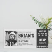 football ticket verjaardagsuitnodiging kaart (Staand voorkant)