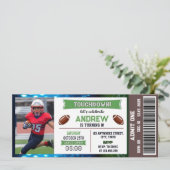 Football Ticket Verjaardagsuitnodiging met Foto Kaart (Staand voorkant)