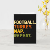 Football Turkey Nap Repeat Thanksgiving Costume Le Kaart (Gele Bloem)