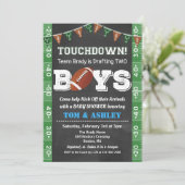Football TWIN Baby Shower Chalkboard Invitation Kaart (Staand voorkant)