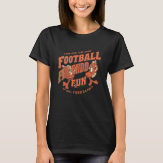 Football, vrienden, eten, plezier t-shirt
