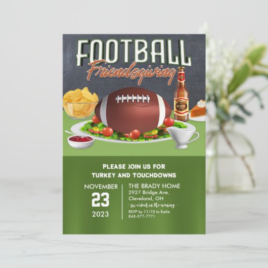Football Vriendsgiving Dinner Invitation Kaart (Staand voorkant)