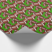 Footballs patroon cadeaupapier (Hoek)