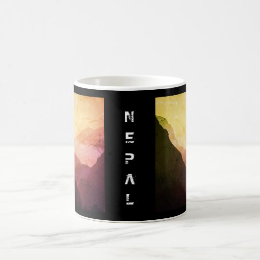 Foothill van de Everest,  Himalaya, Nepal Koffiemok (Center)