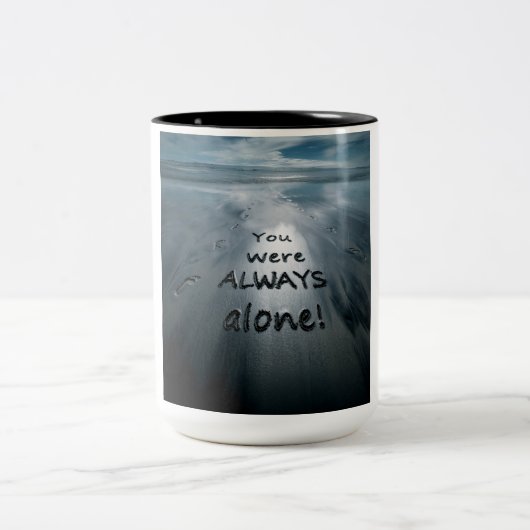 Footprints in the Sand Coffee Mug Tweekleurige Koffiemok (Center)