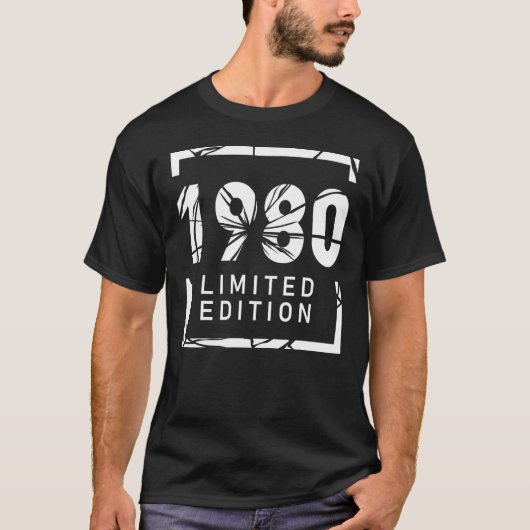 for Men and Women Born in 1980 T-shirt (Voorkant)