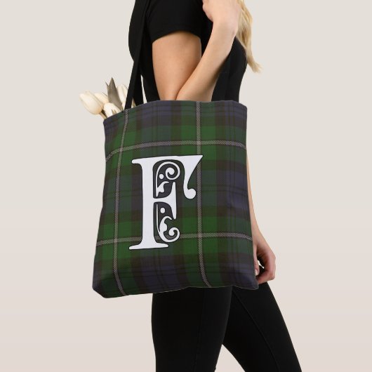 Forbes Clan Tartan Monogram Tote Bag (Dichtbij)