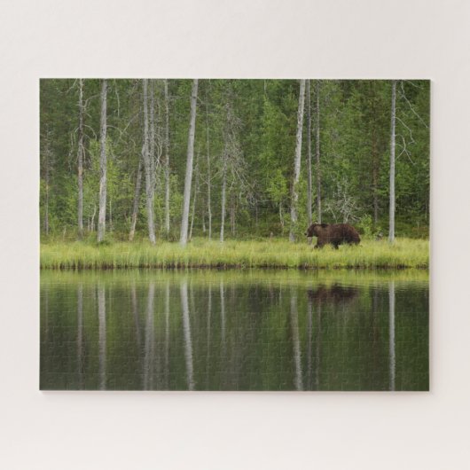 Forces | Bear at Taiga Forest Northern Finland Legpuzzel (Horizontaal)