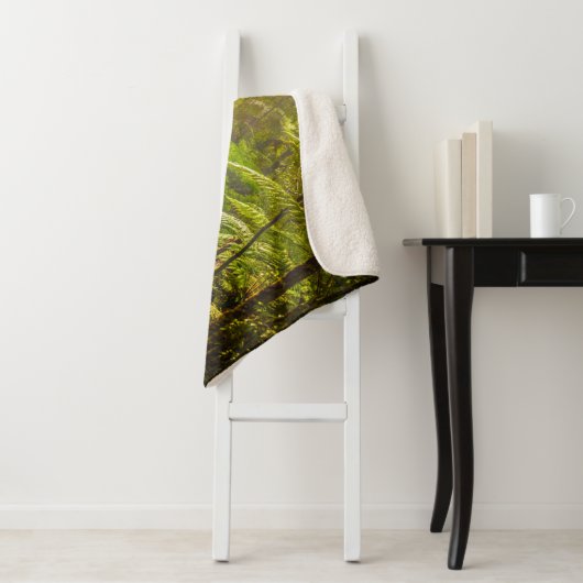 Forces | Footpath Into Forest Sherpa Deken (In situ)