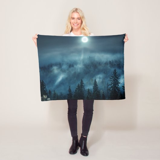 Forces | Moonlit Forest Fleece Deken (In situ)
