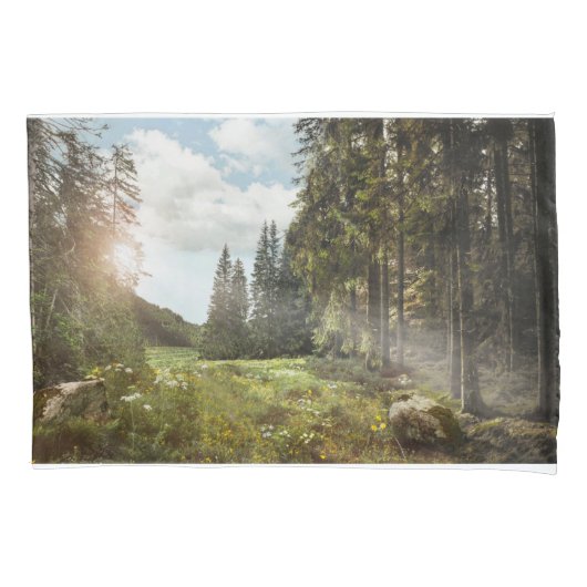 Forces | Sun Peeking Thru Kussensloop (Voorkant)