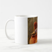 forel in handen koffiemok (Links)