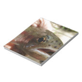 Forel in handen notitieblok (Linkerzijde)