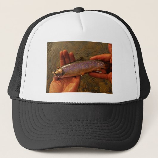 forel in handen trucker pet (Voorkant)