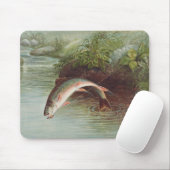 Forel springend uit water door S.A. Kilbourne Vint Muismat (Met muis)