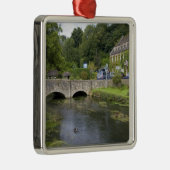 Forelstroom in het dorp Bibury, Metalen Ornament (Rechts)