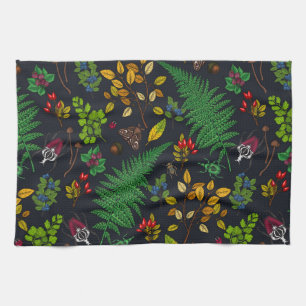 Forest berries, leaves and bugs on graphics black theedoek