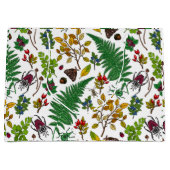 Forest berries, leaves and bugs on white groot cadeauzakje (Voorkant)
