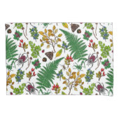 Forest berries, leaves and bugs on white kussensloop (Voorkant-Links)