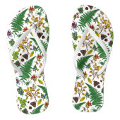 Forest berries, leaves and bugs on white teenslippers (Voetbed)