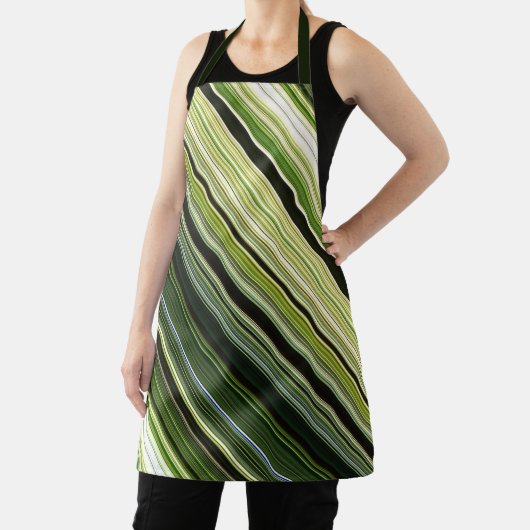 Forest Canopy Green en Cream Stripe Schort (Insitu)