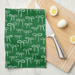 Forest Green and White Simple Bow Doodle Pattern Theedoek<br><div class="desc">Een schattig en feestelijk patroon van witte met de hand getekende boogdoedels versiert deze groene,  absorberende en functionele wafelgebreide keukenhanddoek die het hart van uw huis een vleugje gelukkige vrouwelijkheid geeft. Dit trending motief is overal,  mis het niet om het aan je leven toe te voegen.</div>