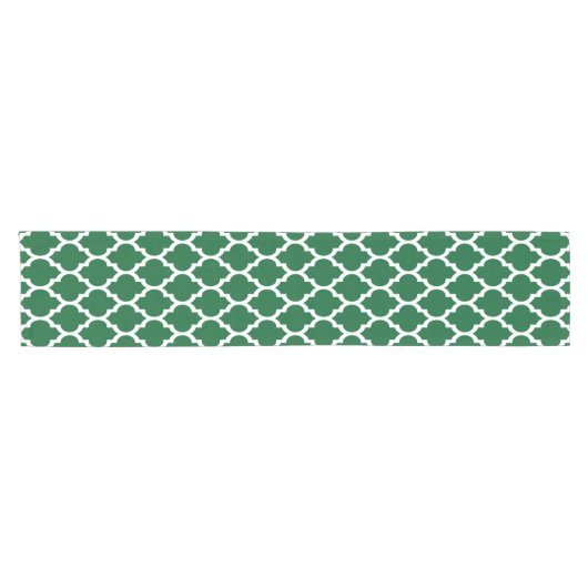 Forest Green, White Moroccan Quatrefoil Pattern #4 Korte Tafelloper (Horizontaal)